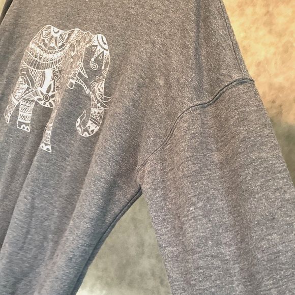 Zoe+ Liv ELEPHANT Gray Blue Sweatshirt Pullover Lightweight Fleece XL - Picture 7 of 10